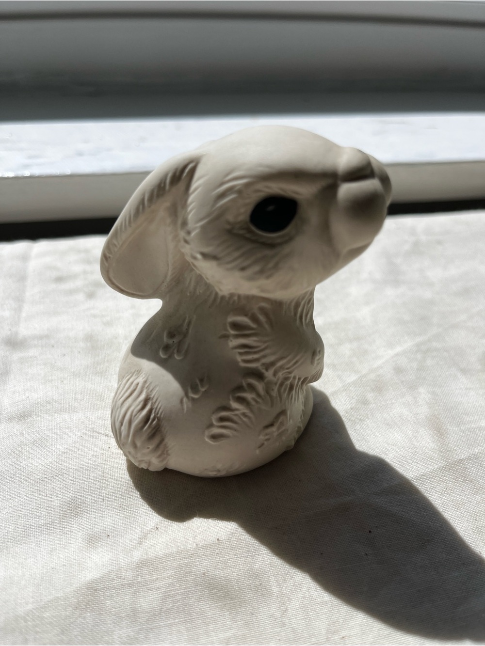 White Ceramic Bunny Figurine for Small Pets Decor